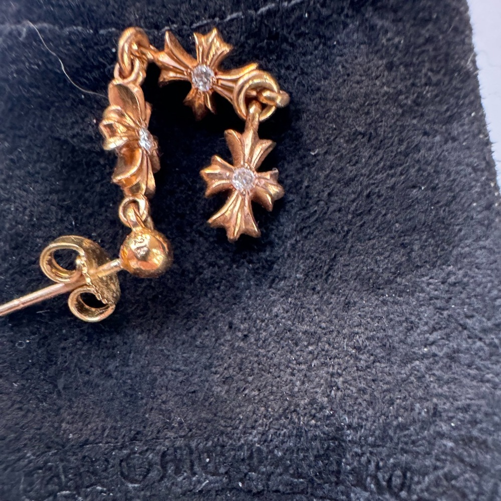 CHROME HEARTS GOLD EARRING